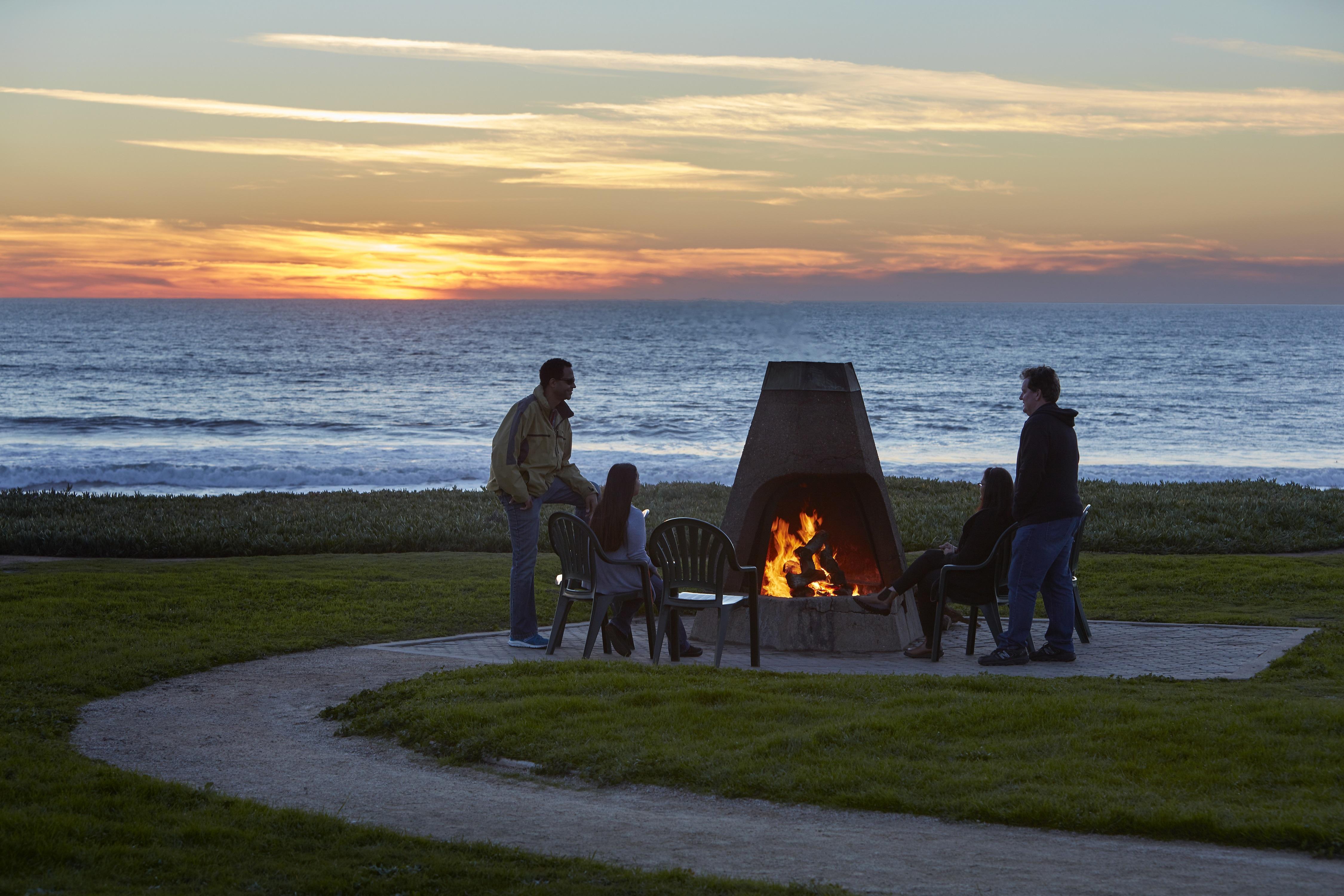 Cavalier Oceanfront Resort San Simeon Esterno foto