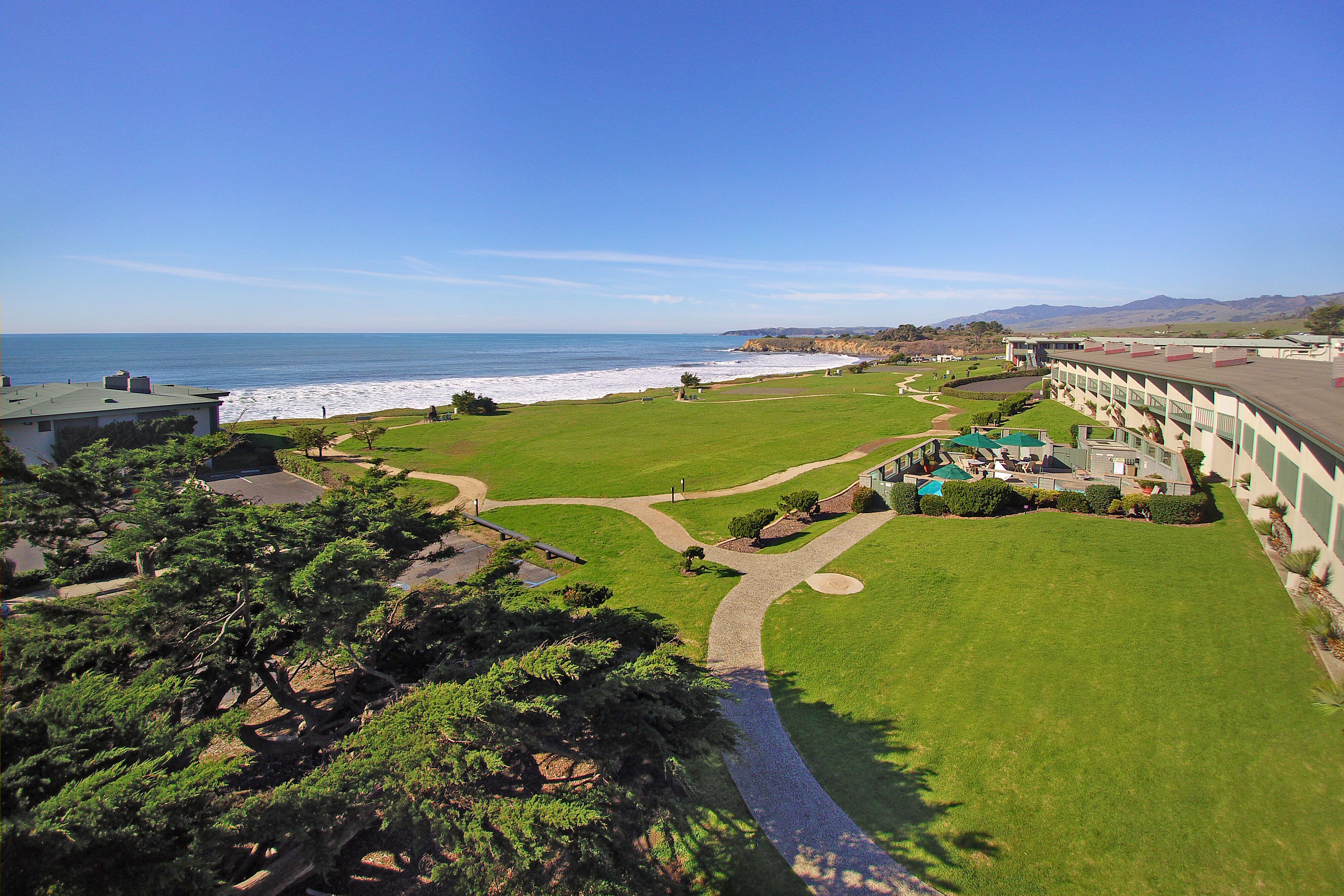 Cavalier Oceanfront Resort San Simeon Esterno foto