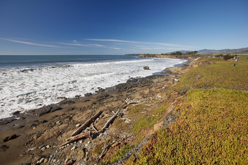 Cavalier Oceanfront Resort San Simeon Esterno foto